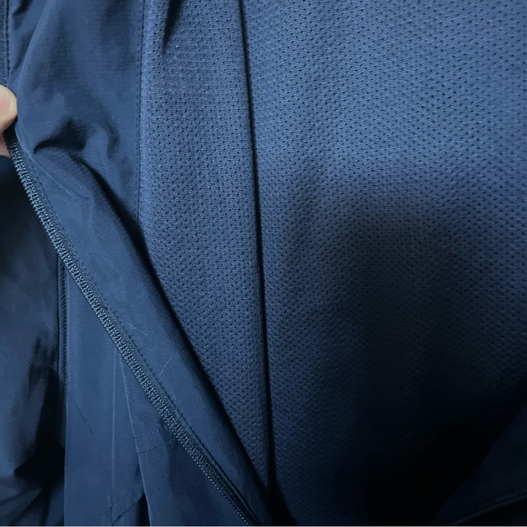 Adidas Men’s Windbreaker Jacket - Picture 5 of 5